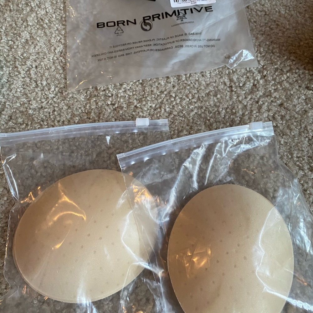 Born primitive sports bra inserts